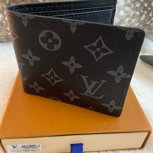 Louis Vuitton M61695 Multiple Wallet